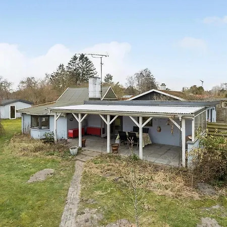 Lovely In With Wifi Holiday home